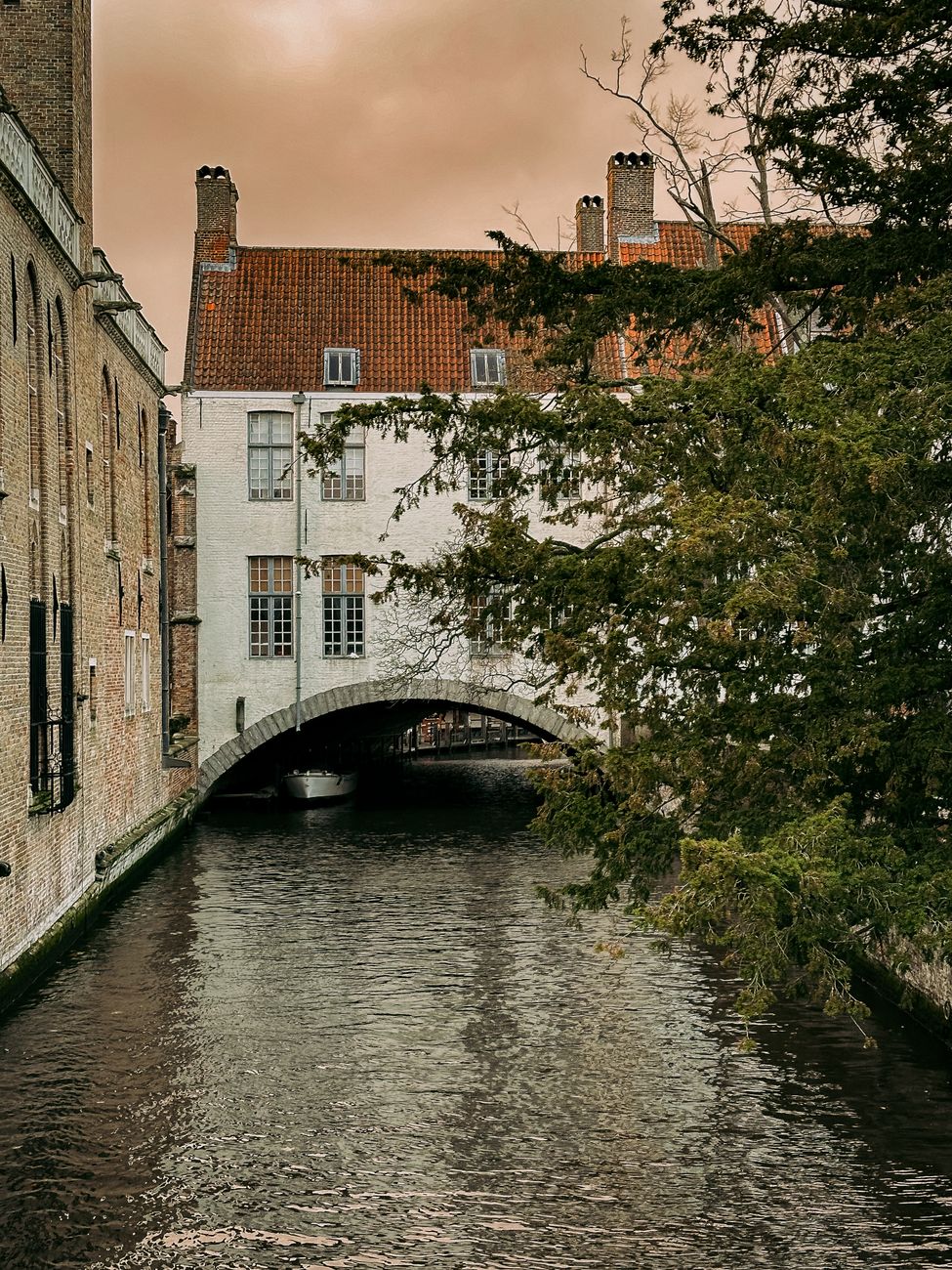 Romantisch kanaal in Brugge, België